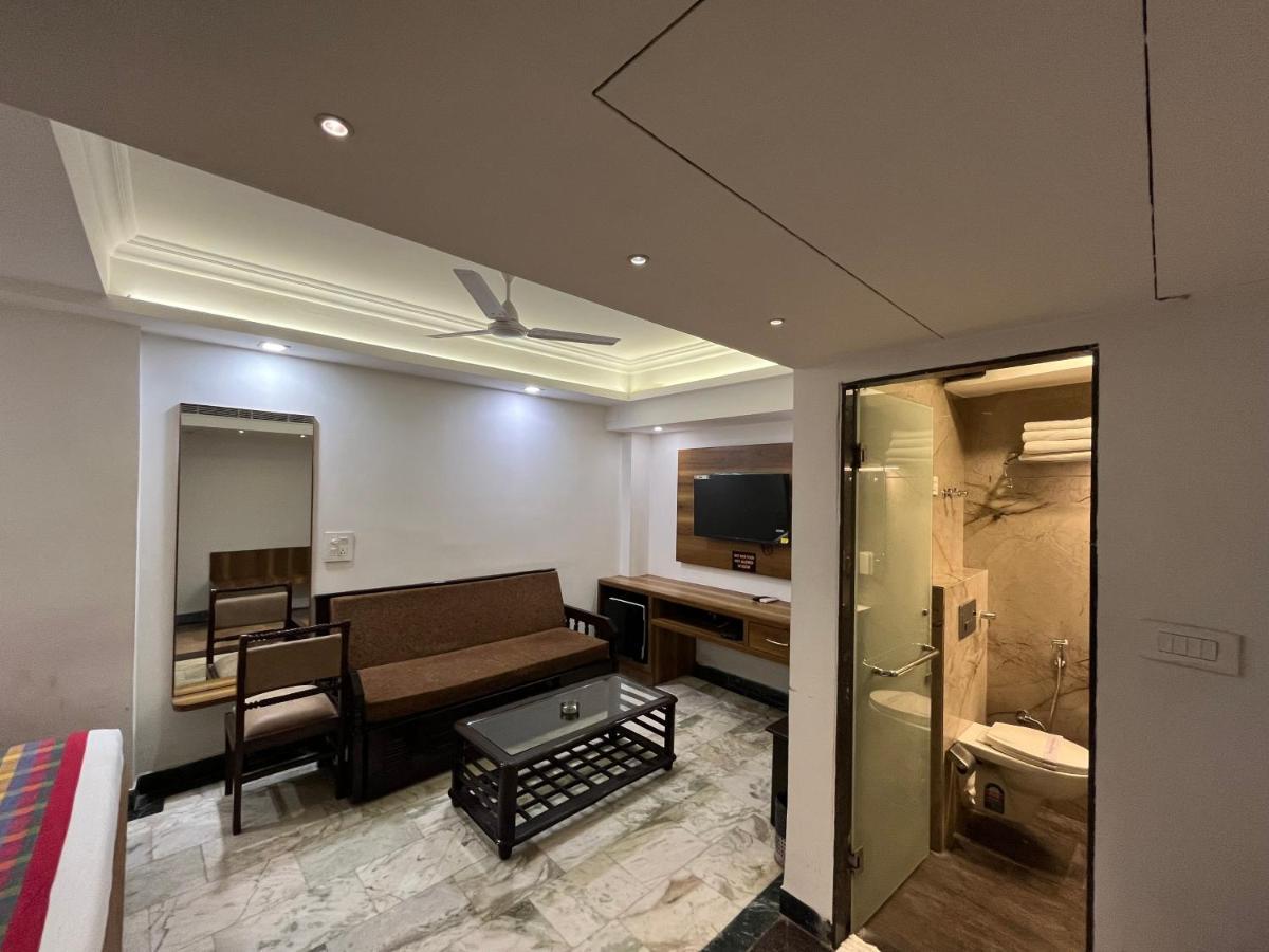 Hotel Moti Palace Агра Экстерьер фото