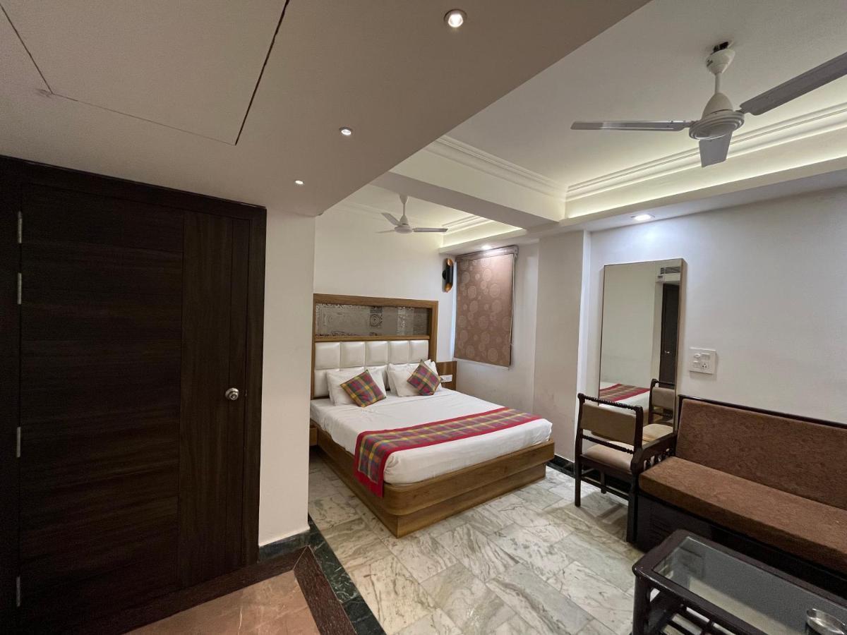 Hotel Moti Palace Агра Экстерьер фото